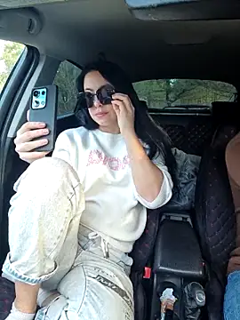 Snapshot of -Pupsiki- chatting on February 7, 2026, 6:10 am -Pupsiki- online show from February 7, 2026, 6:10 am