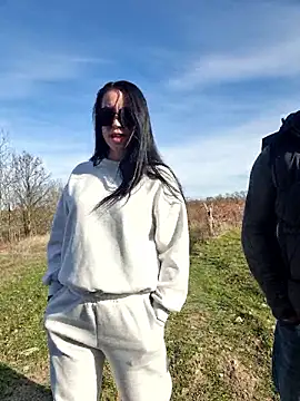 Snapshot of -Pupsiki- chatting on November 4, 2025, 7:34 am -Pupsiki- online show from November 4, 2025, 7:34 am