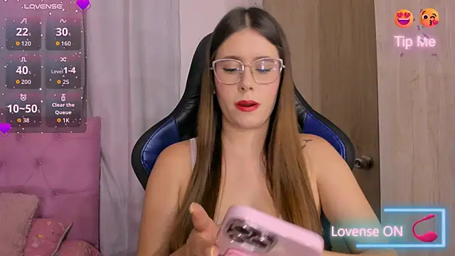 ParisShayk online show from April 2, 2026, 6:03 pm