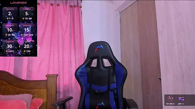 ParisShayk online show from November 7, 2025, 6:01 pm