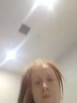 Snapshot of mollymay69 chatting on October 18, 2025, 10:17 am mollymay69 online show from October 18, 2025, 10:17 am