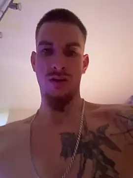 Longdick24ccm online show from February 5, 2026, 11:11 pm