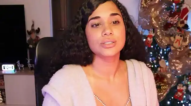 Mysensualbrunette1 online show from December 27, 2024, 5:09 am