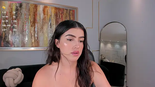 Snapshot of PaulinaSantos_ chatting on May 6, 2026, 7:18 pm PaulinaSantos online show from May 6, 2026, 7:18 pm