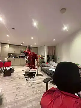 LondonTeffy online show from February 24, 2026, 10:10 pm