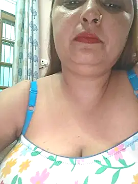 Dianaa9 online show from October 6, 2025, 6:03 am