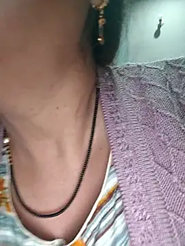 Dianaa9 online show from February 15, 2026, 5:41 am