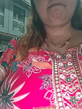 Dianaa9 online show from April 7, 2026, 2:52 pm