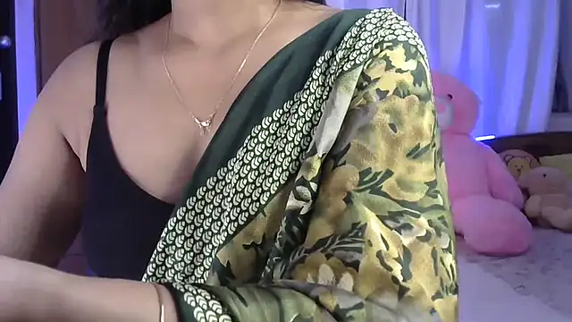 Snapshot of Black_cat_cutie chatting on September 9, 2025, 4:55 am Black cat cutie online show from September 9, 2025, 4:55 am