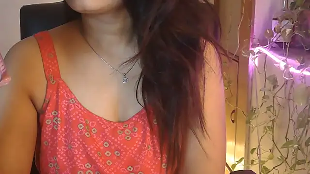 Snapshot of Black_cat_cutie chatting on July 23, 2026, 5:49 am Black cat cutie online show from July 23, 2026, 5:49 am