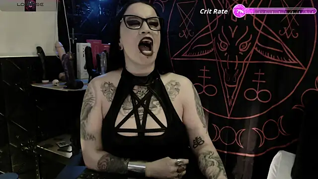 Evil Queen 666 online show from June 12, 2026, 6:55 am