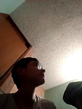 sylvana 19 online show from December 19, 2025, 3:54 am