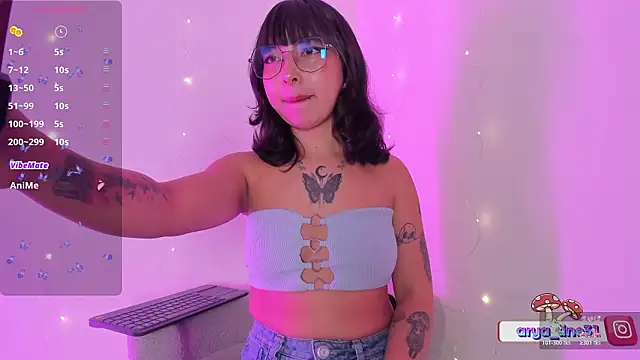 arysUwU online show from February 18, 2026, 3:37 am