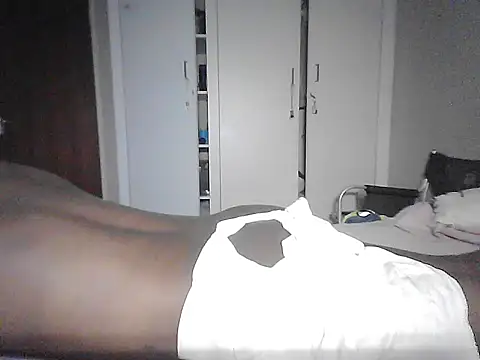 leebag1 online show from January 17, 2026, 9:29 pm