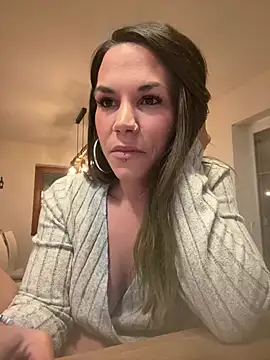 Lady Knaller online show from March 28, 2026, 8:32 pm