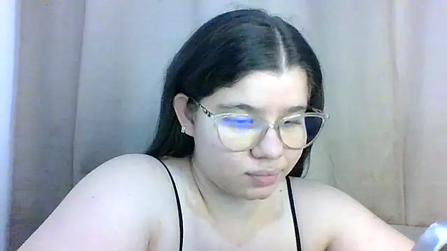 Danzel1105 online show from October 30, 2025, 8:06 pm