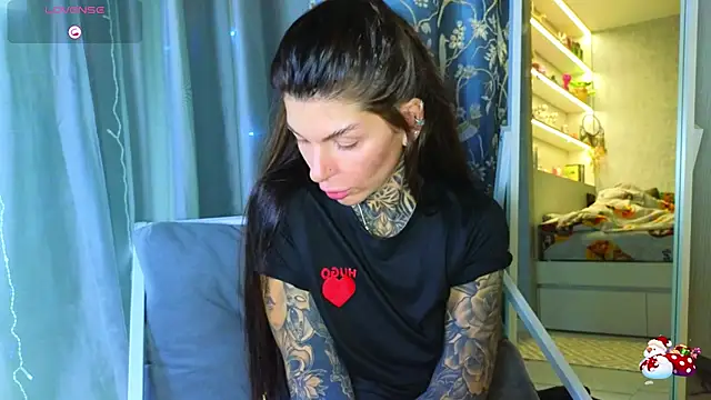 tattooedBabyy online show from February 21, 2026, 11:01 am