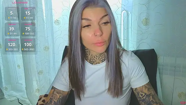 tattooedBabyy online show from July 25, 2026, 9:39 am