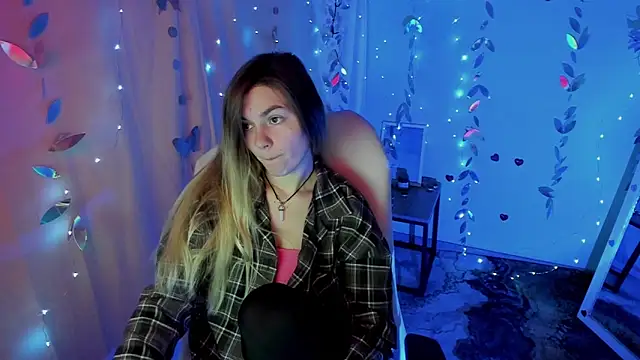 Sweet me  online show from May 17, 2026, 5:18 am