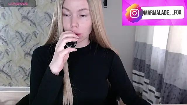 Snapshot of Marmalade_Fox chatting on May 21, 2026, 4:54 am Marmalade Fox online show from May 21, 2026, 4:54 am