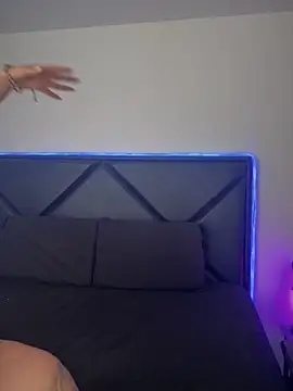 Snapshot of ScarlettAndClark chatting on September 30, 2025, 9:10 pm ScarlettAndClark online show from September 30, 2025, 9:10 pm