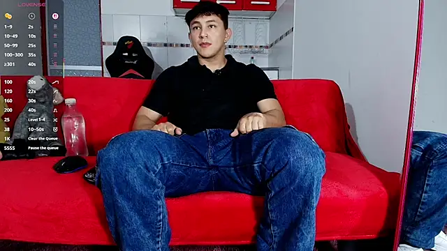 Snapshot of jacques_cardiet chatting on January 8, 2026, 1:17 pm jacques cardiet online show from January 8, 2026, 1:17 pm