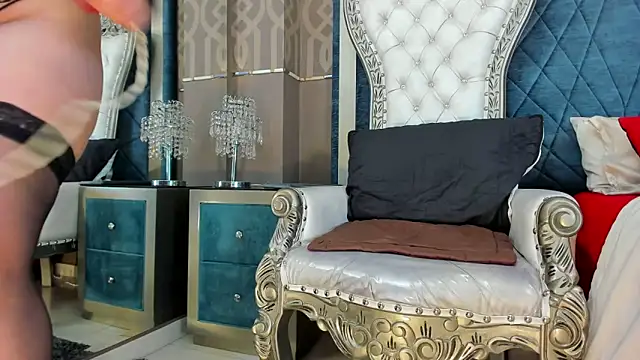 Janna Rousse  online show from November 7, 2025, 12:21 pm