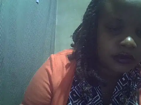 Snapshot of big-clts chatting on February 18, 2026, 6:15 pm big-clts online show from February 18, 2026, 6:15 pm