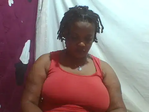 Snapshot of big-clts chatting on December 18, 2025, 8:12 pm big-clts online show from December 18, 2025, 8:12 pm