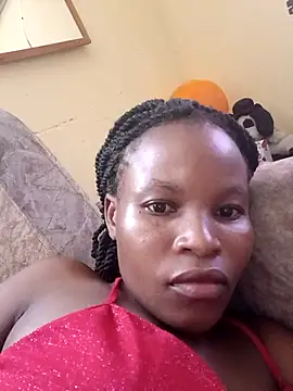 petite babe online show from March 27, 2026, 10:16 am