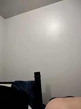 Potro23hotzen online show from September 27, 2025, 2:28 am