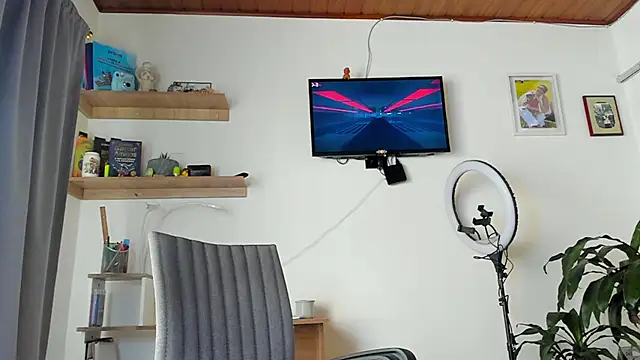 Snapshot of manucute_23_ chatting on December 3, 2025, 2:38 pm manucute 23 online show from December 3, 2025, 2:38 pm