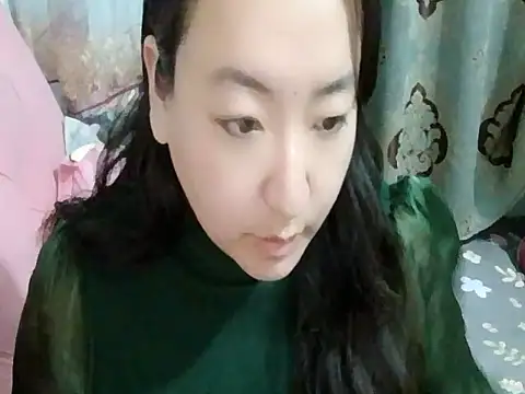 Snapshot of Xylona666 chatting on February 1, 2025, 1:30 pm Xylona666 online show from February 1, 2025, 1:30 pm