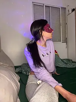 ZINA-MOROCCO online show from November 24, 2025, 8:09 pm