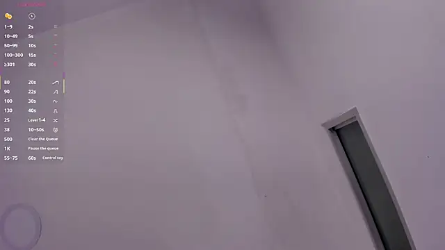 Oriana Guzman online show from September 10, 2025, 9:25 pm