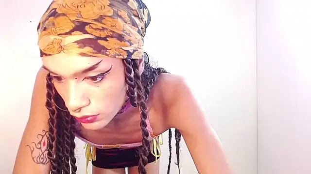 Foxy Ella  online show from November 22, 2025, 4:17 pm