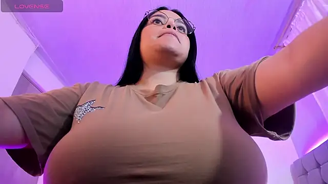 Ashanty vera15 online show from March 10, 2025, 6:27 am