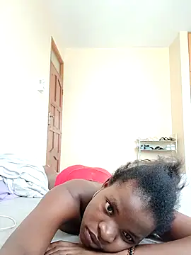 Snapshot of hotgal1112 chatting on November 9, 2025, 12:20 pm hotgal1112 online show from November 9, 2025, 12:20 pm