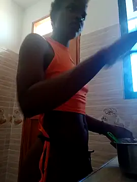 Snapshot of hotgal1112 chatting on November 6, 2025, 8:29 am hotgal1112 online show from November 6, 2025, 8:29 am