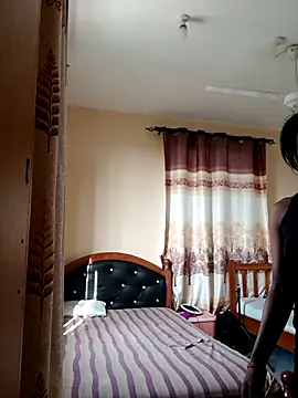 hotgal1112 online show from February 7, 2026, 5:59 am