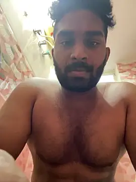 Snapshot of Handsomehunk_4U chatting on January 31, 2025, 12:51 pm Handsomehunk 4U online show from January 31, 2025, 12:51 pm