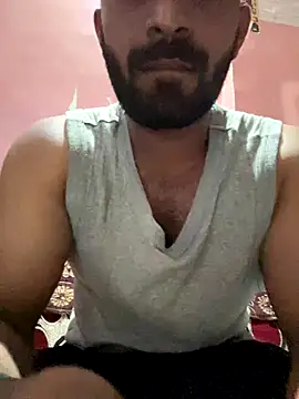 Snapshot of Handsomehunk_4U chatting on November 28, 2025, 5:57 pm Handsomehunk 4U online show from November 28, 2025, 5:57 pm