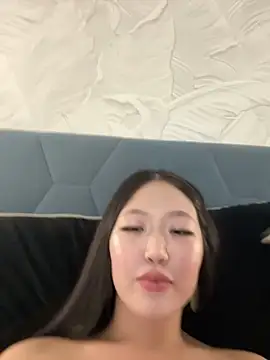 Snapshot of Aiko_Yumi chatting on March 5, 2025, 9:59 pm Aiko Yumi online show from March 5, 2025, 9:59 pm