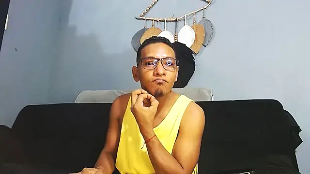 Grandeygruesa1 online show from February 7, 2026, 4:09 am