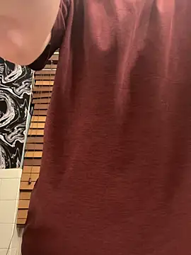 Snapshot of tleaper21101 chatting on September 19, 2025, 1:09 am tleaper21101 online show from September 19, 2025, 1:09 am