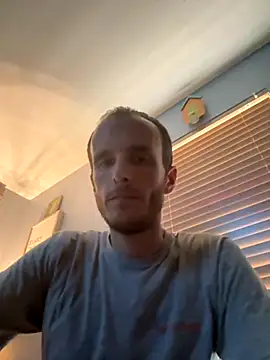 Snapshot of tleaper21101 chatting on October 2, 2025, 7:06 pm tleaper21101 online show from October 2, 2025, 7:06 pm