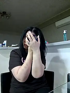 Milf Abigail online show from February 23, 2026, 2:02 am