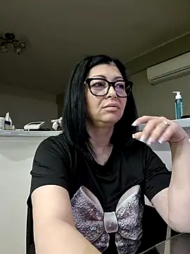 Milf Abigail online show from March 30, 2026, 1:51 am