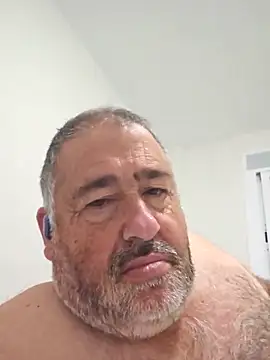 Snapshot of polla_calientes47 chatting on October 8, 2025, 10:21 pm polla calientes47 online show from October 8, 2025, 10:21 pm