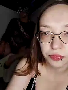 Snapshot of Isabella_Geney chatting on February 10, 2025, 10:40 pm Isabella Geney online show from February 10, 2025, 10:40 pm